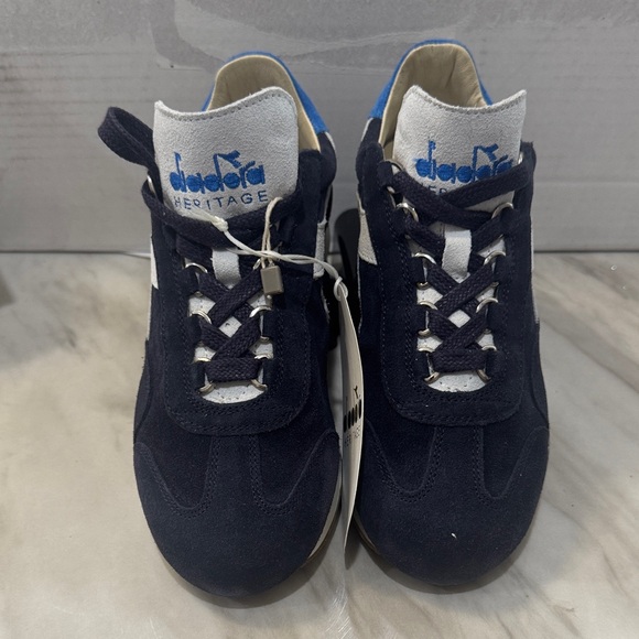 Diadora Heritage Blue and White Sneakers size 5.5